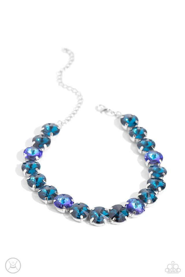 ALLURING A-LISTER - Blue